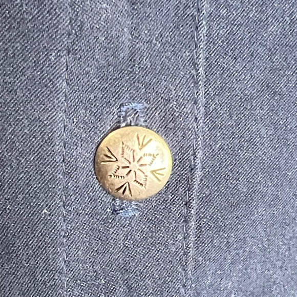 Circle T Navy Button Down Shirt Size Extra Small - Picture 5 of 10